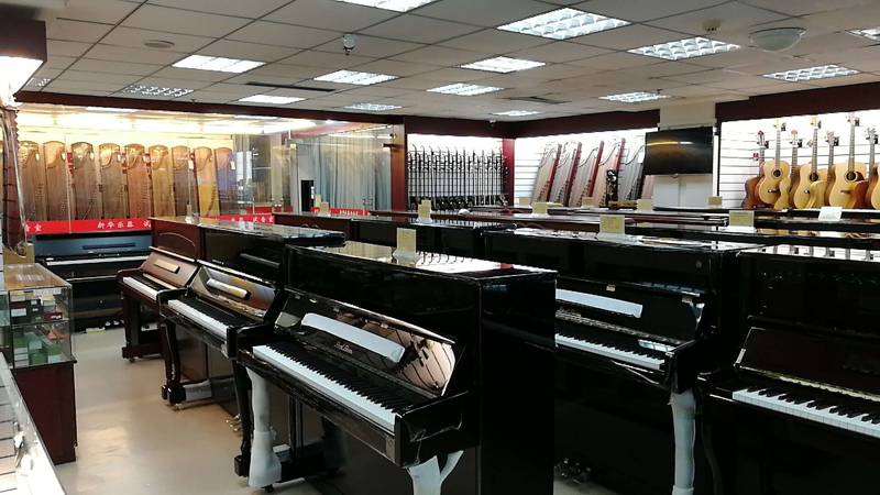 重庆新华书店乐器销售中心店面展示