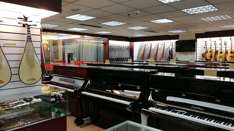 重庆新华书店乐器销售中心店面展示